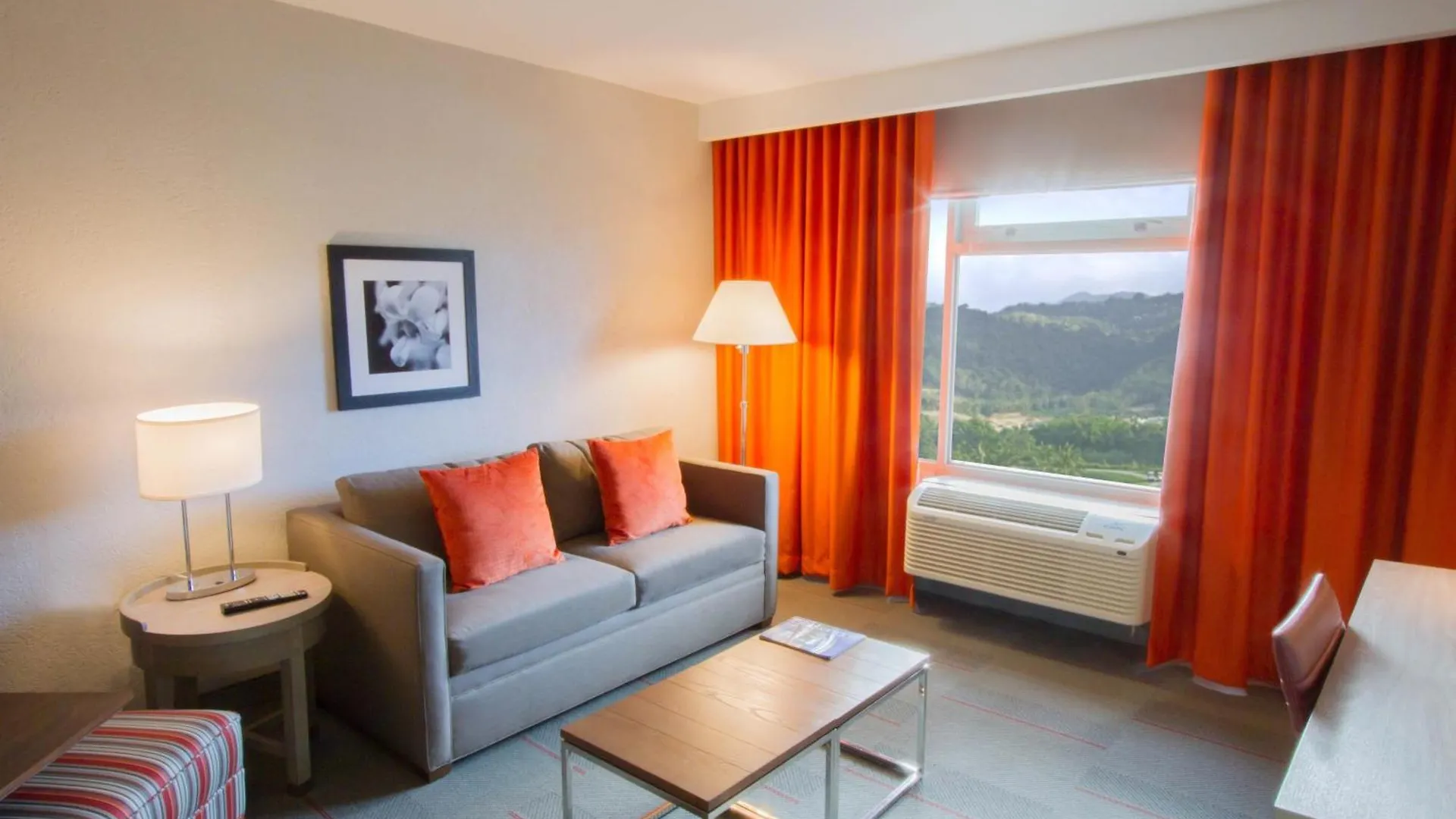 Szálloda Four Points By Sheraton Caguas Real